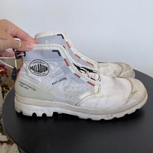 White palladium boots